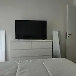 Hermoso Depto La Perla Balcon Cochera 5 Personas 8 Cuadras Del Mar